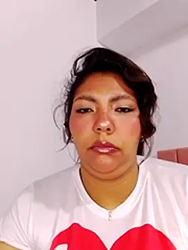 Izel  online show from 04-30-26, 11:20