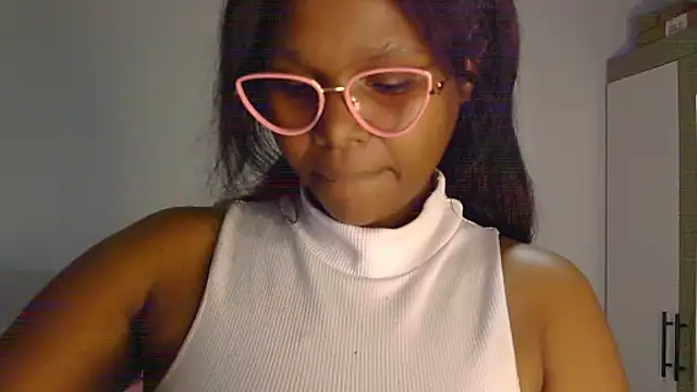 Darrkdeeva669 online show from 07-02-26, 04:13