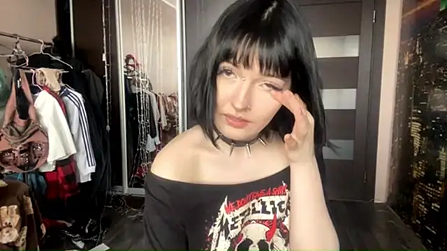 virusDoll online show from 05-06-26, 11:48