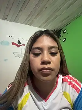 Kimmiebellarie online show from 06-27-26, 10:59