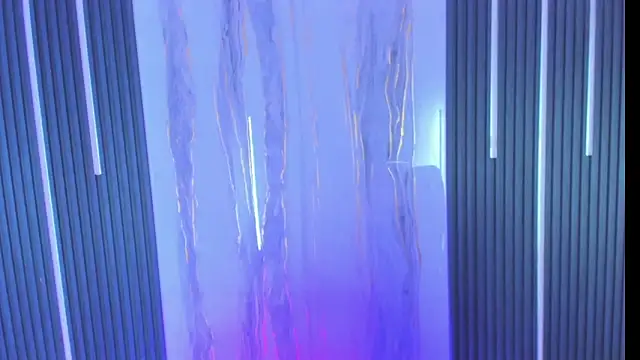 Snapshot of The_King_Swit chatting on 04-12-26, 07:08 The King Swit online show from 04-12-26, 07:08