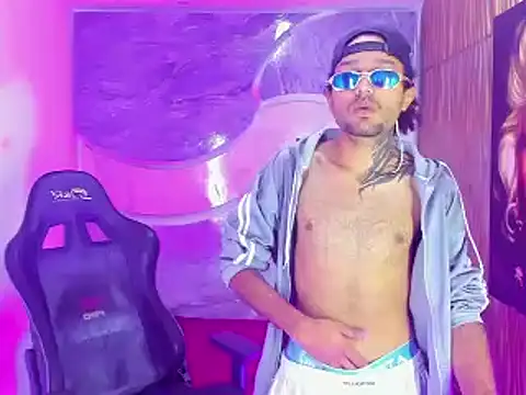 Josh Hot Sex online show from 04-11-26, 11:58