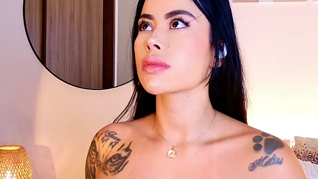Snapshot of KimberlyWalton chatting on 07-19-26, 12:25 KimberlyWalton online show from 07-19-26, 12:25