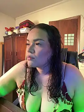 Snapshot of dayanestephany1 chatting on 04-19-26, 05:34 dayanestephany1 online show from 04-19-26, 05:34