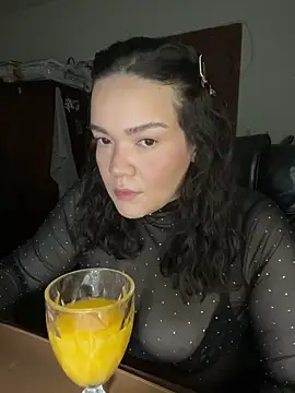 Snapshot of dayanestephany1 chatting on 06-04-26, 08:15 dayanestephany1 online show from 06-04-26, 08:15