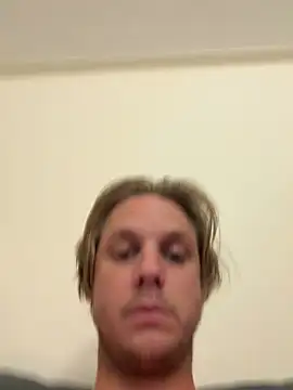 Snapshot of tinyterrors chatting on 04-15-26, 04:08 tinyterrors online show from 04-15-26, 04:08