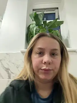 OliviaJadeXx online show from 05-20-26, 08:37