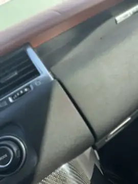 Snapshot of AmeliaBronze chatting on 04-14-26, 03:45 AmeliaBronze online show from 04-14-26, 03:45