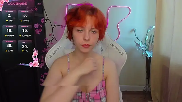 Snapshot of InfernoKitten chatting on 06-05-26, 06:52 InfernoKitten online show from 06-05-26, 06:52