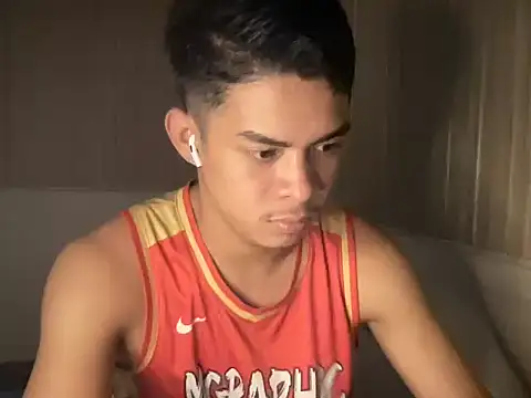 yourhotasian jhonpol16 online show from 07-11-26, 11:13