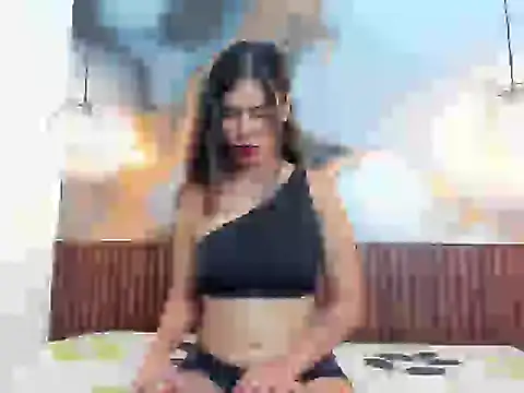 Vanessa Lune online show from 05-09-26, 01:05
