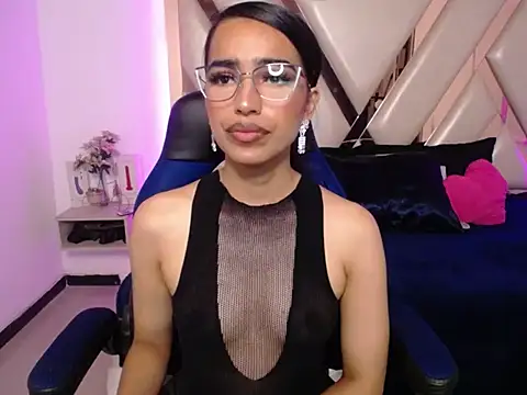 Miaa ferrari1 online show from 04-24-26, 08:50