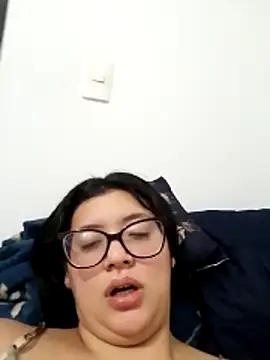 dhalia-rose89 online show from 04-16-26, 03:29