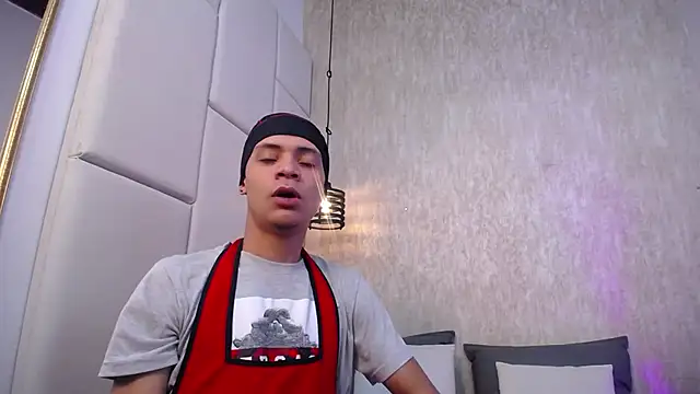 Axel marcus online show from 04-22-26, 07:37