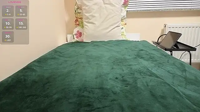 lukxx6 online show from 04-11-26, 08:46