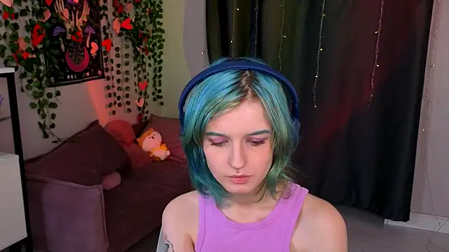 Snapshot of NikaBabyX chatting on 04-12-26, 01:16 NikaBabyX online show from 04-12-26, 01:16