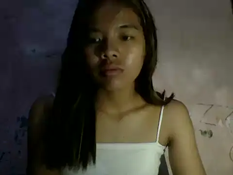 Snapshot of trixiavia chatting on 05-15-26, 04:47 trixiavia online show from 05-15-26, 04:47
