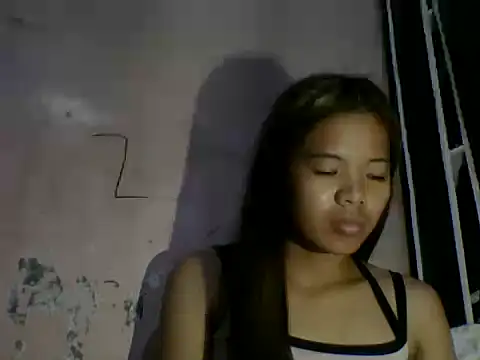 Snapshot of trixiavia chatting on 05-16-26, 03:11 trixiavia online show from 05-16-26, 03:11