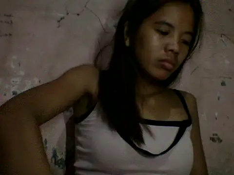 Snapshot of trixiavia chatting on 06-06-26, 02:44 trixiavia online show from 06-06-26, 02:44