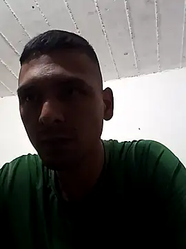 Snapshot of PROSTITUTO-RICO chatting on 06-24-26, 02:43 PROSTITUTO-RICO online show from 06-24-26, 02:43
