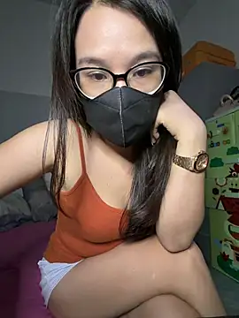 ZzyzyZ-009 online show from 05-10-26, 03:28