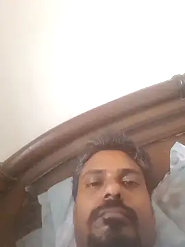 Snapshot of sk022 chatting on 06-04-26, 03:01 sk022 online show from 06-04-26, 03:01