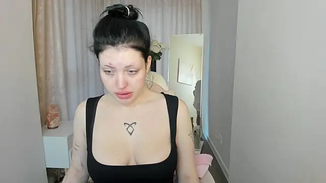 Jena Mi1ler online show from 05-11-26, 01:22