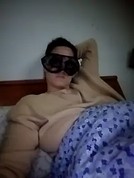 Jessica4398 online show from 04-20-26, 09:38