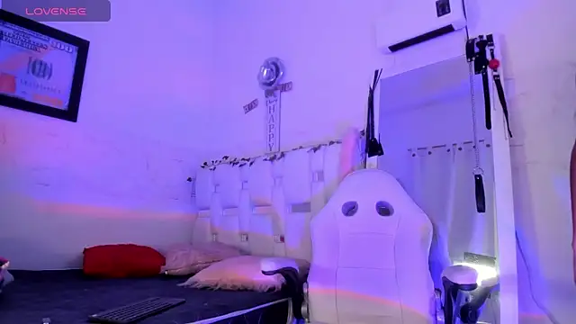 LiilithNyx online show from 05-26-26, 04:03