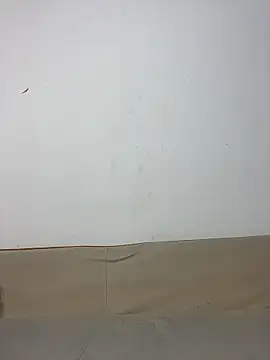 Snapshot of -OvO- chatting on 06-27-26, 12:22 -OvO- online show from 06-27-26, 12:22