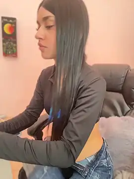 lia ec online show from 04-29-26, 05:30