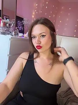 SweetLikaaa online show from 06-06-26, 05:06