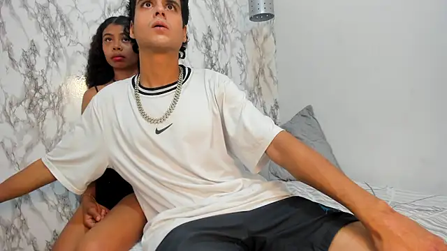 Snapshot of Kratos_Kuromiix chatting on 04-16-26, 04:46 Kratos Kuromiix online show from 04-16-26, 04:46