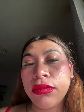 Snapshot of annie_funn chatting on 04-15-26, 12:17 annie funn online show from 04-15-26, 12:17