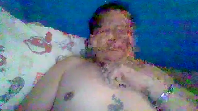 Snapshot of Oskr2024XXX chatting on 06-22-26, 05:54 Oskr2024XXX online show from 06-22-26, 05:54