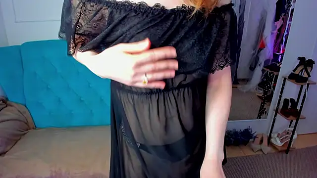 Liza  Evans online show from 05-11-26, 02:06
