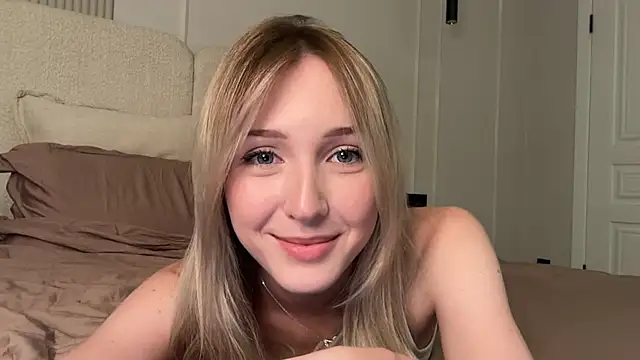 Kattie Petite online show from 07-09-26, 05:06