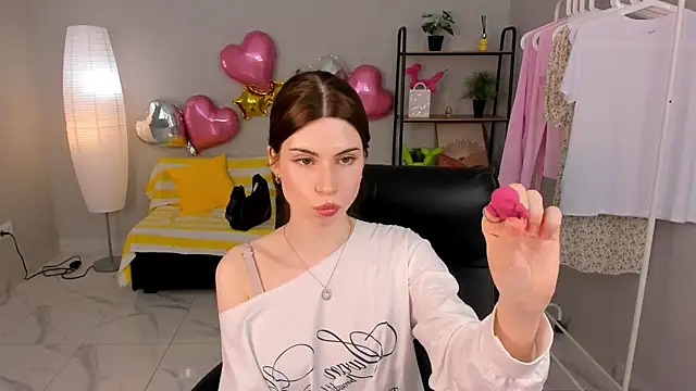 Umia Bordered online show from 04-16-26, 11:44