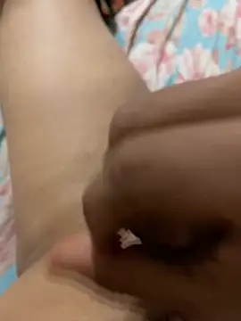 Snapshot of picanervosa04 chatting on 04-14-26, 02:45 picanervosa04 online show from 04-14-26, 02:45