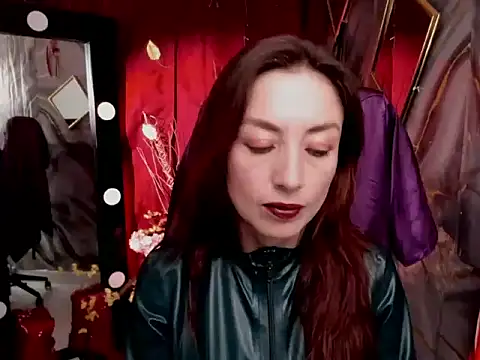 Queenscarlettsecret online show from 05-11-26, 01:50