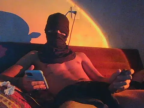 Snapshot of Kisandrel chatting on 04-19-26, 02:49 Kisandrel online show from 04-19-26, 02:49