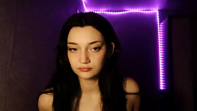 Snapshot of babelillian chatting on 04-16-26, 05:36 babelillian online show from 04-16-26, 05:36