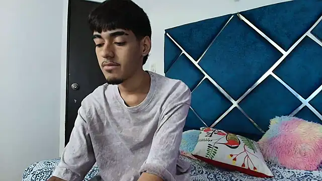 EdwinBoys online show from 05-25-26, 12:44