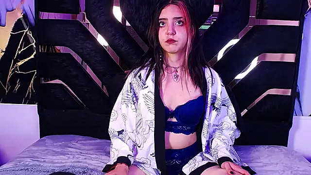 amberblackcs01 online show from 04-26-26, 01:53