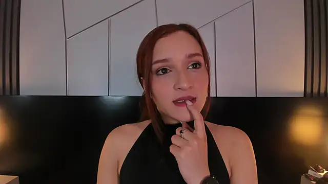 leahluna online show from 05-08-26, 08:47