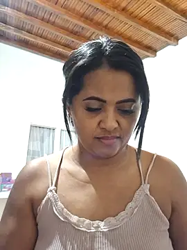 Snapshot of Ayla_Phone chatting on 04-29-26, 03:54 Ayla Phone online show from 04-29-26, 03:54