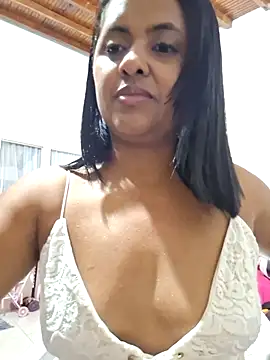 Snapshot of Ayla_Phone chatting on 05-16-26, 03:25 Ayla Phone online show from 05-16-26, 03:25