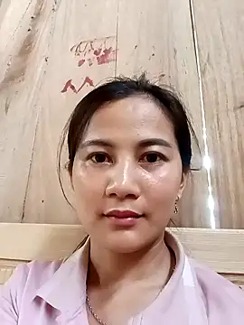 Snapshot of Squirt0_0 chatting on 04-15-26, 07:04 Squirt0 0 online show from 04-15-26, 07:04