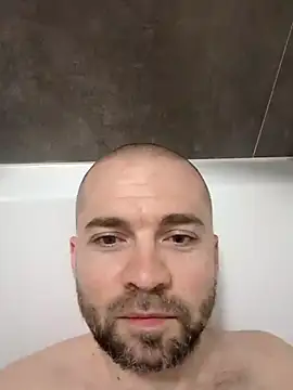 gayboyx77 online show from 04-16-26, 10:23