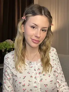 Snapshot of SearchyourAngel chatting on 04-15-26, 02:35 SearchyourAngel online show from 04-15-26, 02:35